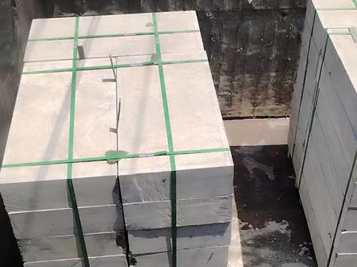 青石路沿石